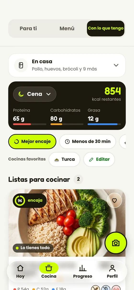 La pantalla Con lo que tengo de la app: lo que hay en tu cocina y las recetas que puedes hacer con ello.